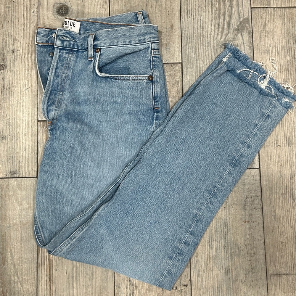 High waisted skinny jean